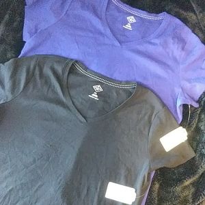NWT Bundle 🎉 St. John's Bay V-Neck Tees